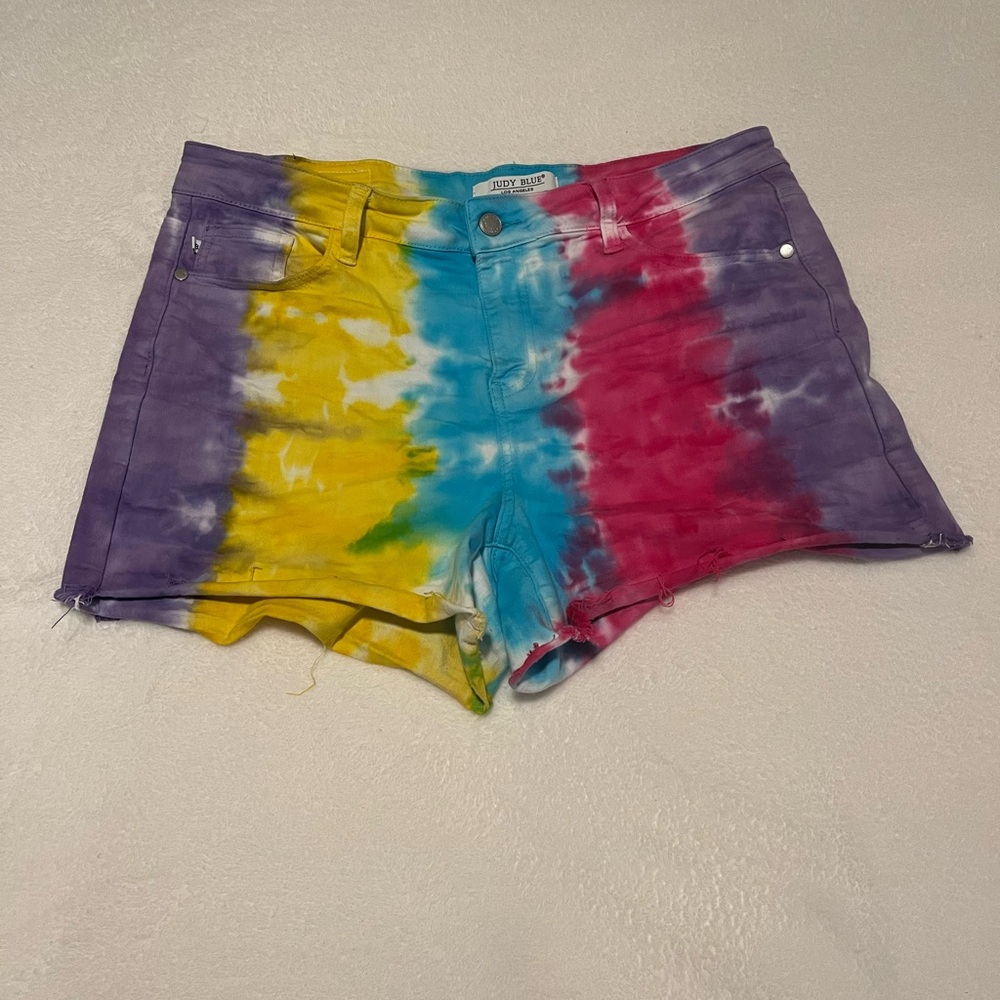 Judy Blume tie dyed shorts sz XL great condition